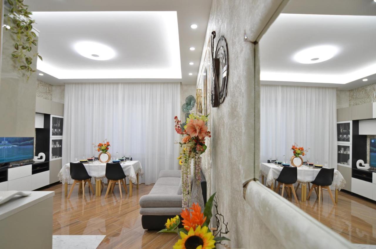 Caserta Deluxe Bis ภายนอก รูปภาพ